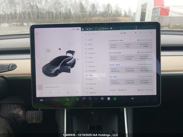 5YJ3E1EAXJF028848 Tesla Model 3 Long Range/mid Range