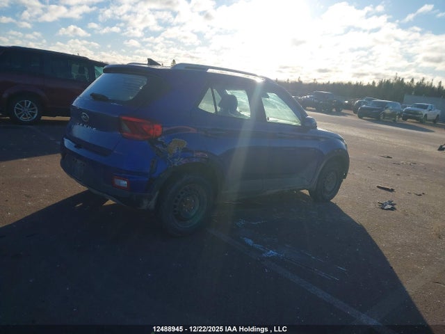 12488945 :رقم المزاد ، KMHRC8A30NU132791 vin ، 2022 Hyundai Venue Preferred مزاد بيع