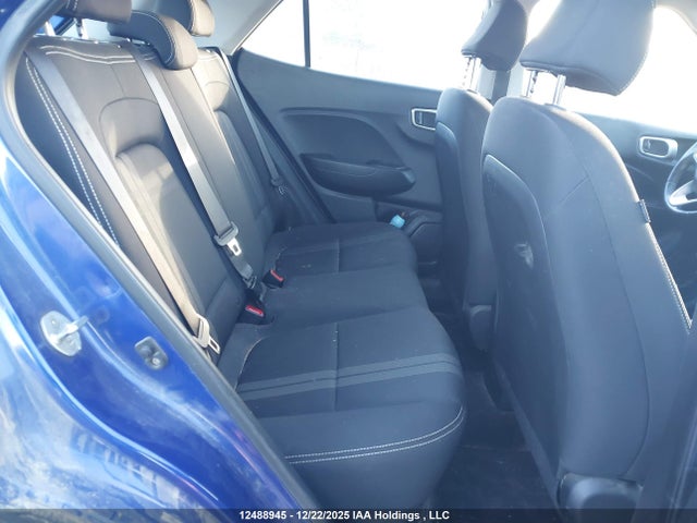 12488945 :رقم المزاد ، KMHRC8A30NU132791 vin ، 2022 Hyundai Venue Preferred مزاد بيع