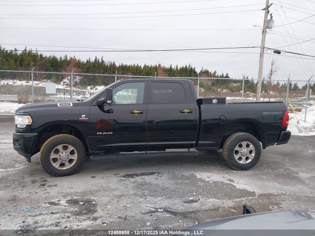 3C6UR5DL6NG408392 RAM 2500 Big Horn