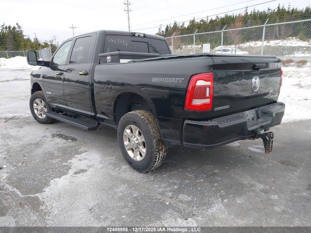 3C6UR5DL6NG408392 RAM 2500 Big Horn