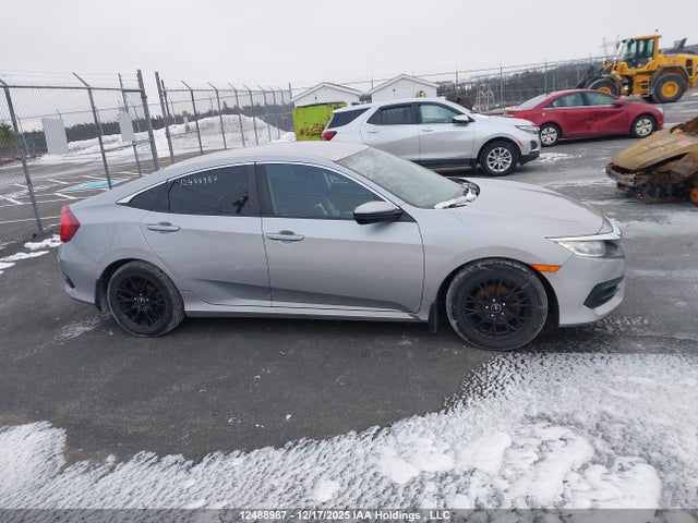 2HGFC2F51HH000727 Honda Civic Lx