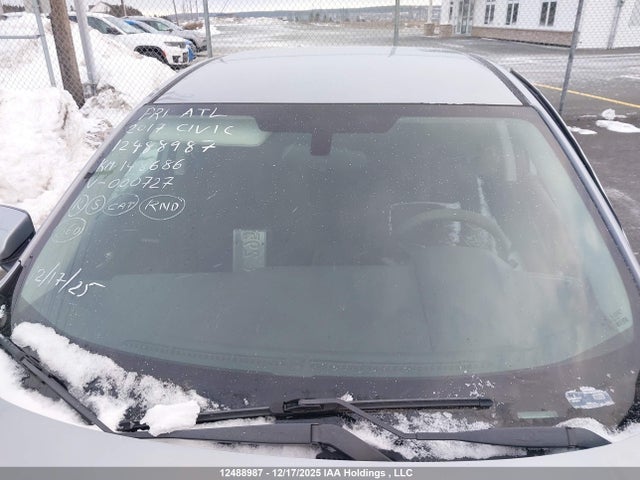 2HGFC2F51HH000727 Honda Civic Lx