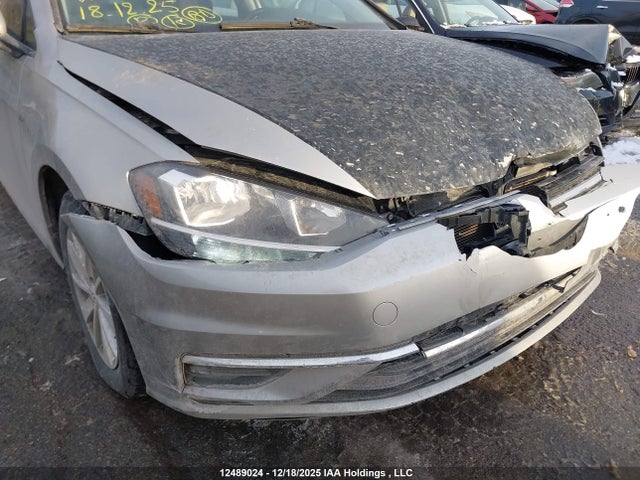 2018 Volkswagen Golf მანქანა იყიდება აუქციონზე, vin: 3VWG17AU7JM280713, აუქციონის ნომერი: 12489024