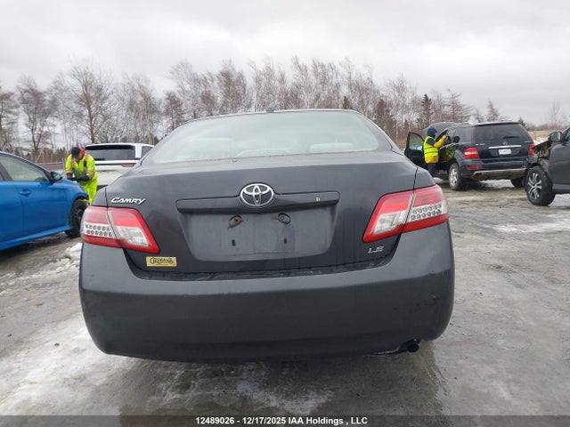 2010 Toyota Camry Se/le/xle მანქანა იყიდება აუქციონზე, vin: 4T1BF3EK9AU104446, აუქციონის ნომერი: 12489026