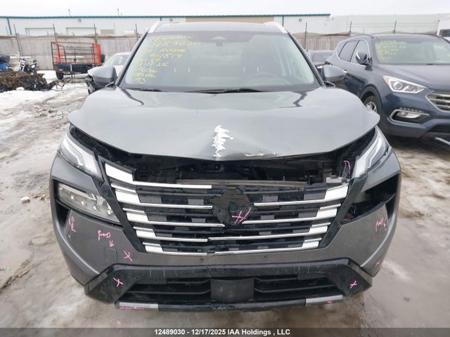 12489030 :رقم المزاد ، JN8BT3DD8RW451819 vin ، 2024 Nissan Rogue Platinum مزاد بيع