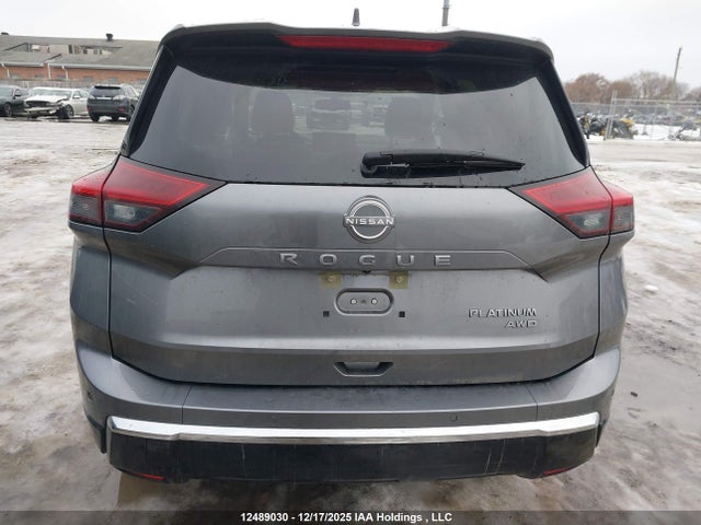 12489030 :رقم المزاد ، JN8BT3DD8RW451819 vin ، 2024 Nissan Rogue Platinum مزاد بيع