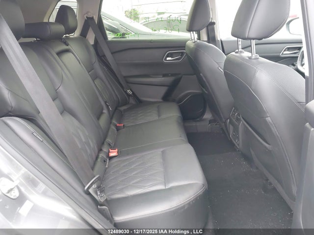 12489030 :رقم المزاد ، JN8BT3DD8RW451819 vin ، 2024 Nissan Rogue Platinum مزاد بيع
