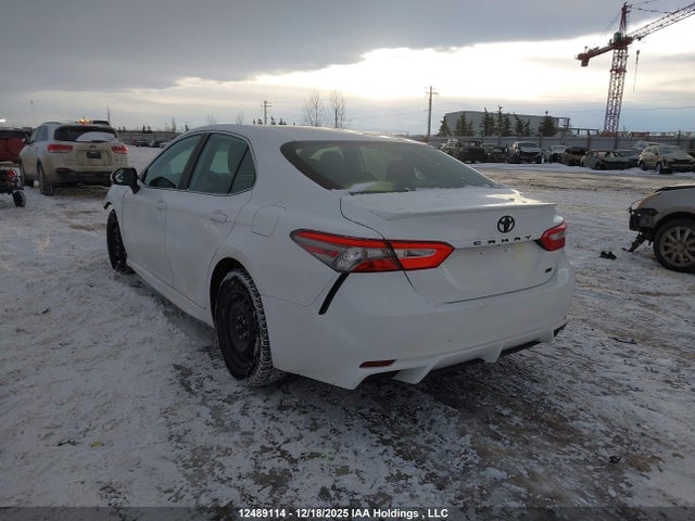4T1B11HK8KU802126 Toyota CAMRY SE