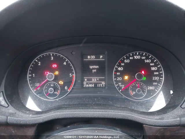1VWCV7A36FC068954 Volkswagen PASSAT SEL