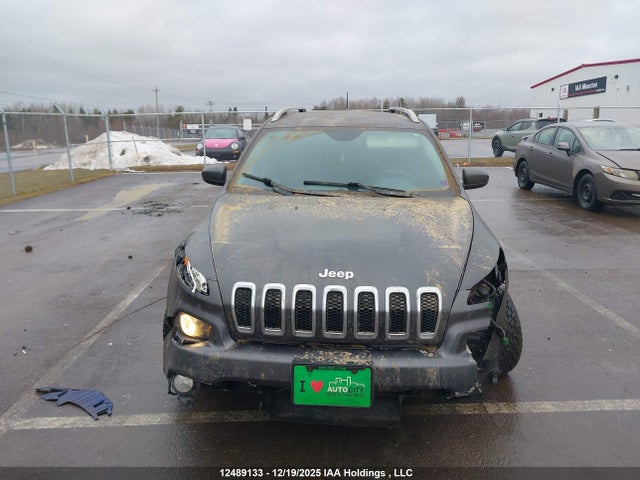 12489133 :رقم المزاد ، 1C4PJLCB5FW505693 vin ، 2015 Jeep Cherokee North مزاد بيع