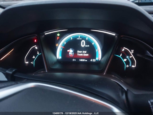 Honda CIVIC EX 2016 2HGFC2F70GH016398 Image 25
