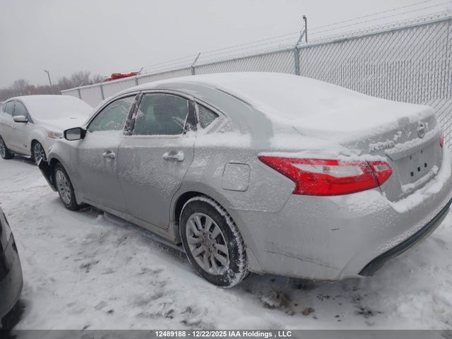 Nissan Altima 2016 1N4AL3AP9GN337004 Image 14