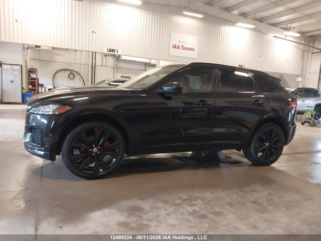 Jaguar F-PACE S 2017 SADCM2BV5HA091900 Image 14