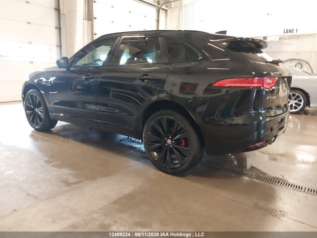 Jaguar F-PACE S 2017 SADCM2BV5HA091900 Image 3