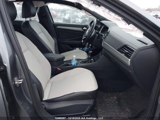3VWW57BU6KM013773 Volkswagen Jetta 1.4 Tsi Highline