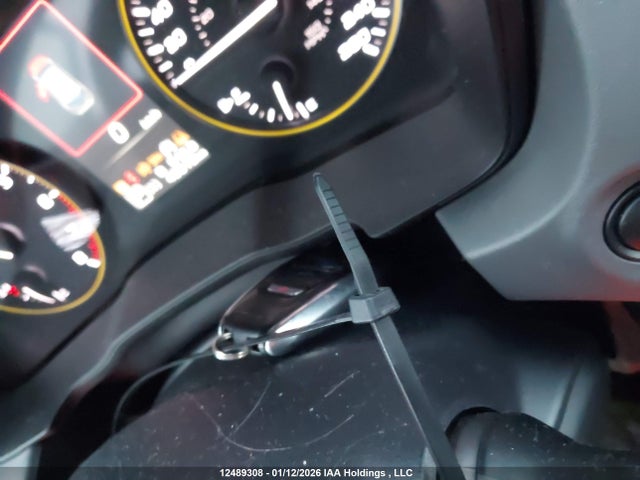 JF2GUHFC7RH236678 Subaru Crosstrek Onyx