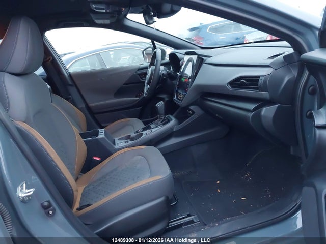 JF2GUHFC7RH236678 Subaru Crosstrek Onyx