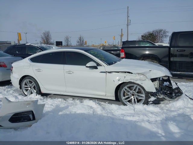 WAUCNCF58JA007208 Audi A5 2.0t Technik