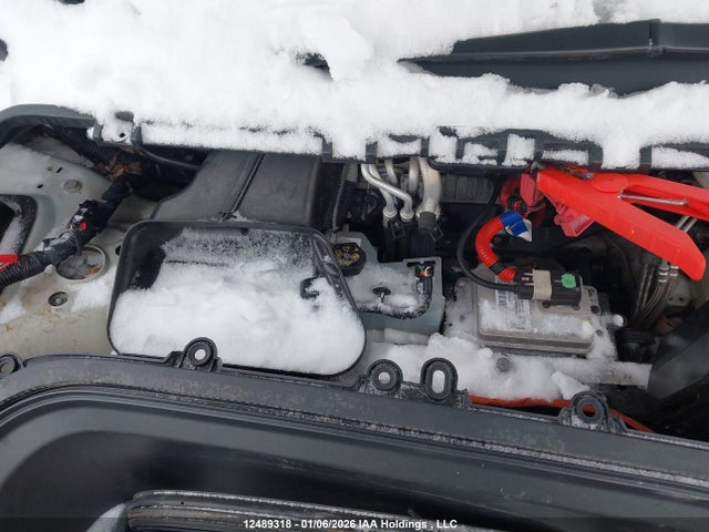 7SAYGDEE4NF440955 Tesla Model Y Long Range