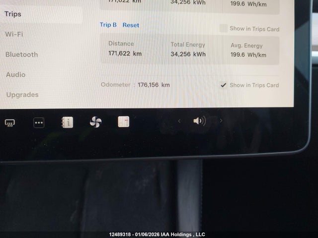 7SAYGDEE4NF440955 Tesla Model Y Long Range