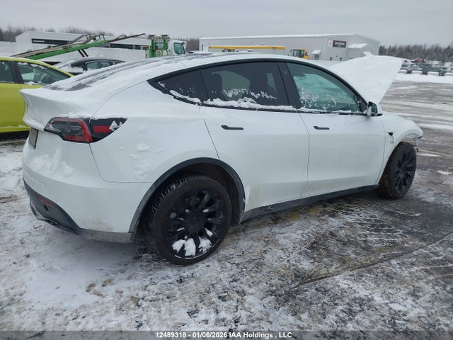 7SAYGDEE4NF440955 Tesla Model Y Long Range