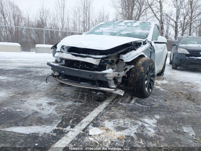 7SAYGDEE4NF440955 Tesla Model Y Long Range