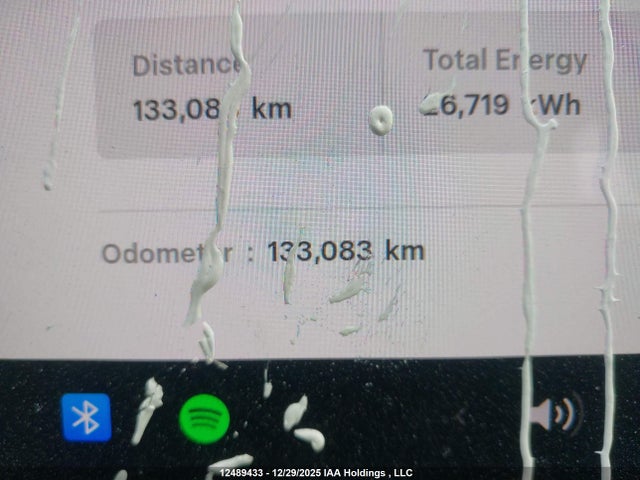 12489433 :رقم المزاد ، 7SAYGDEEXPF773891 vin ، 2023 Tesla Model Y مزاد بيع
