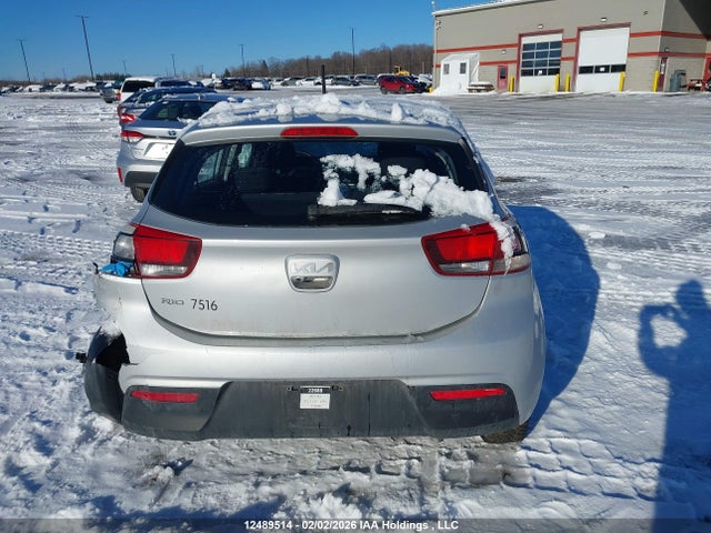 3KPA25AD5NE512588 KIA Rio Lx Premium/lx+
