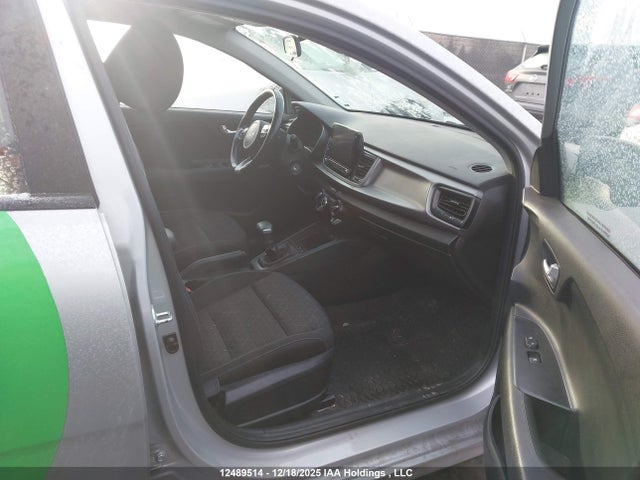3KPA25AD5NE512588 KIA Rio Lx Premium/lx+