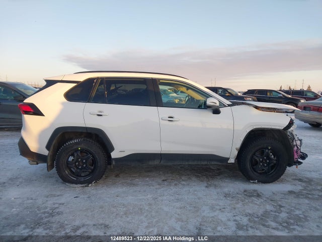 2T3RWRFV3SW274806 Toyota Rav4 Hybrid Xle
