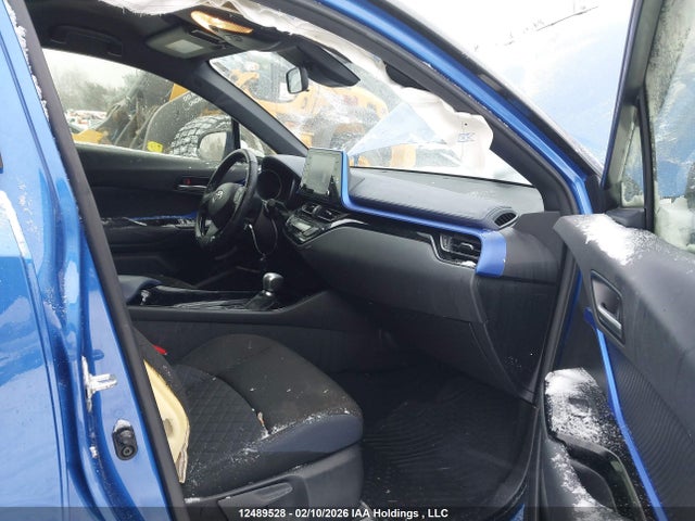 JTNKHMBX5M1123338 Toyota C-HR