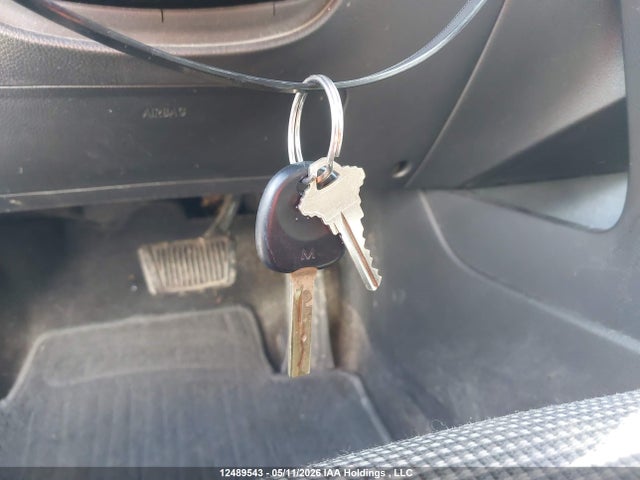 KMHD25LH7GU254040 Hyundai Elantra Gt Gl