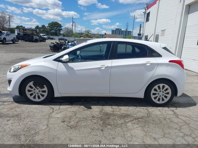 KMHD25LH7GU254040 Hyundai Elantra Gt Gl
