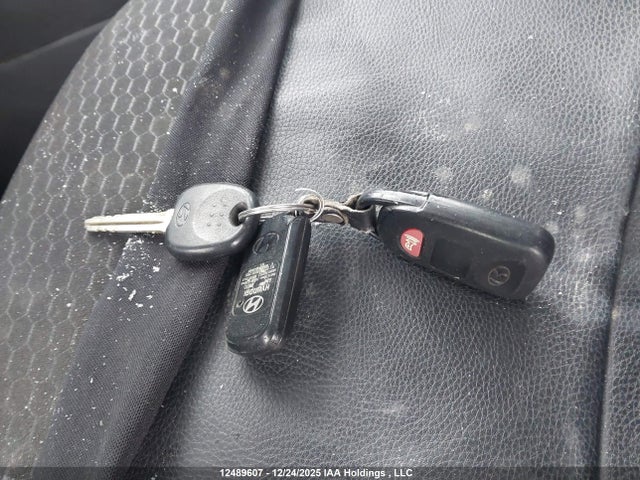 KMHD84LF4KU761090 Hyundai Elantra Preferred