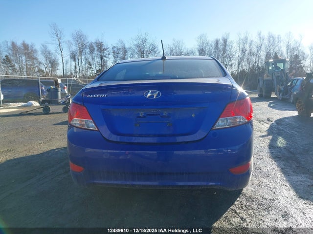 12489610 :رقم المزاد ، KMHCT4AE1CU246571 vin ، 2012 Hyundai Accent Gl مزاد بيع