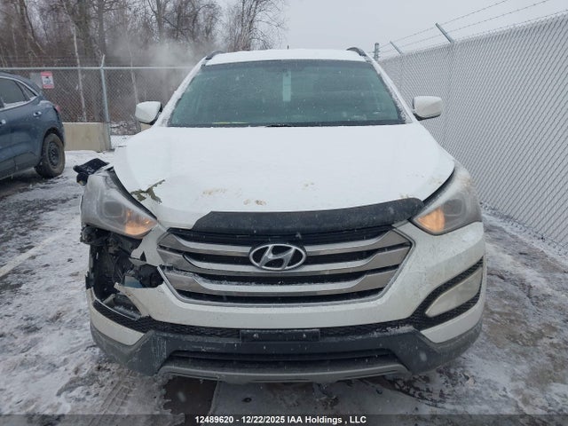 5XYZUDLB6GG374679 Hyundai Santa Fe