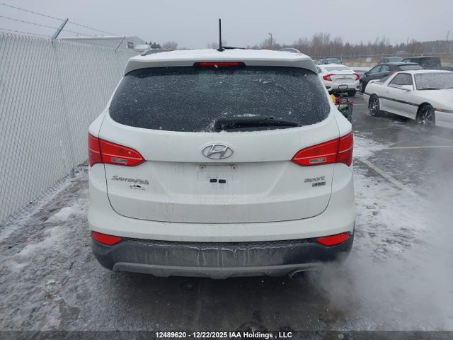 5XYZUDLB6GG374679 Hyundai Santa Fe