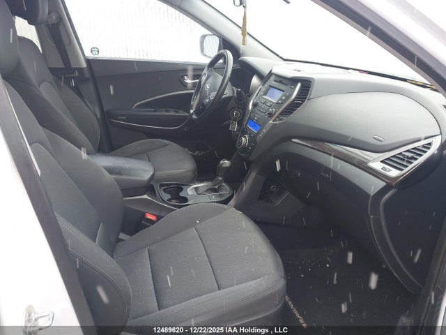 5XYZUDLB6GG374679 Hyundai Santa Fe