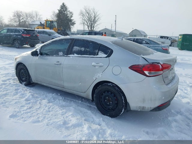 Aukcja sprzedaży 2018 Kia Forte, vin: 3KPFL4A71JE242521, numer aukcji: 12489651