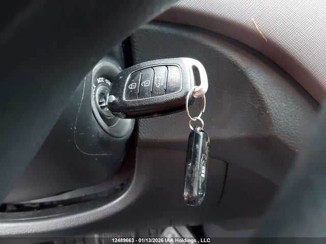 5XYZT3LB0JG521051 Hyundai Santa Fe Sport 2.4 Base