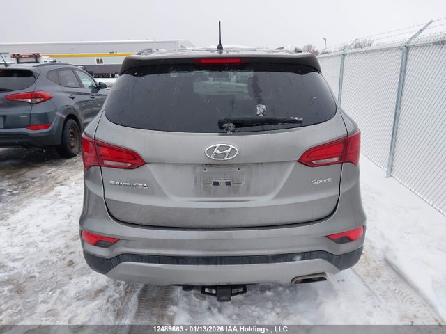 5XYZT3LB0JG521051 Hyundai Santa Fe Sport 2.4 Base