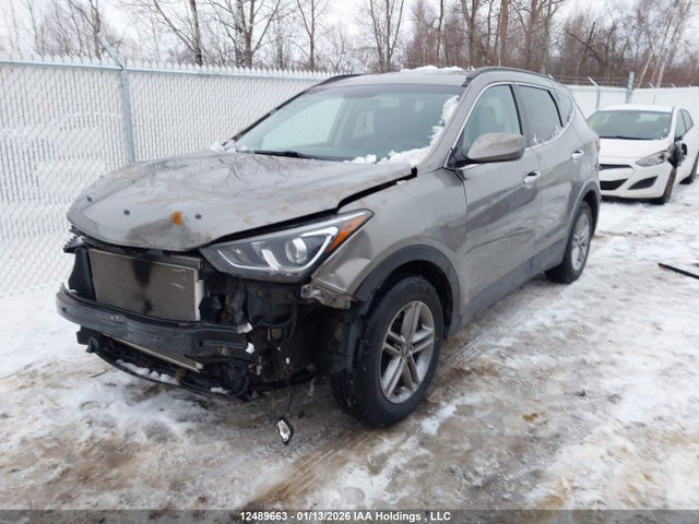 5XYZT3LB0JG521051 Hyundai Santa Fe Sport 2.4 Base
