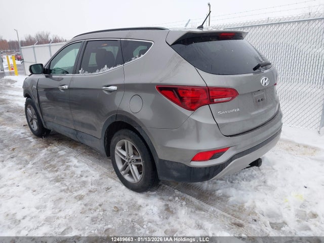 5XYZT3LB0JG521051 Hyundai Santa Fe Sport 2.4 Base