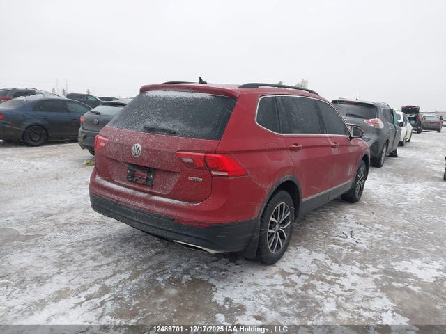 3VV2B7AX9JM078624 Volkswagen Tiguan