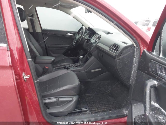 3VV2B7AX9JM078624 Volkswagen Tiguan