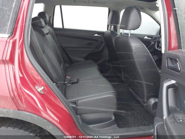 3VV2B7AX9JM078624 Volkswagen Tiguan