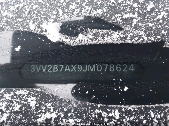 3VV2B7AX9JM078624 Volkswagen Tiguan