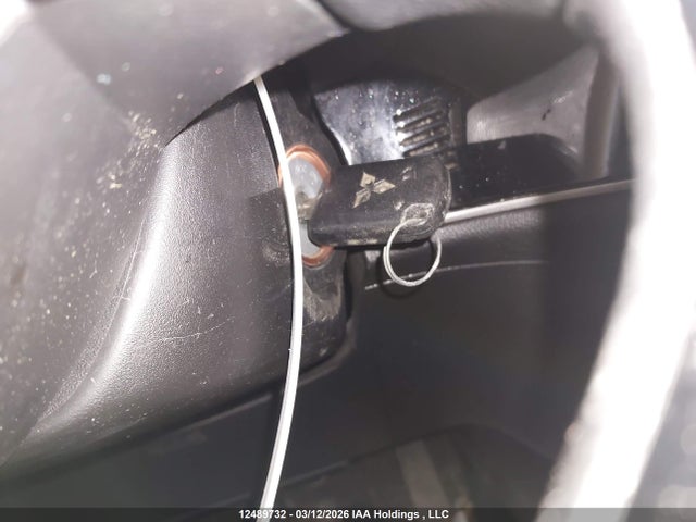JA4AZ2A37LZ611703 Mitsubishi Outlander Es