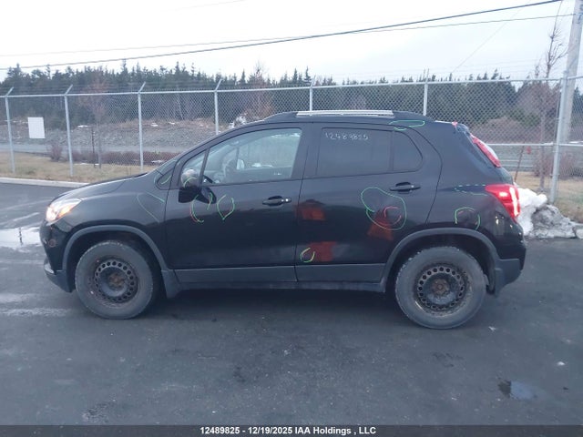 Продаж на аукціоні авто 2018 Chevrolet Trax Lt, vin: 3GNCJPSB2JL178358, номер лоту: 12489825